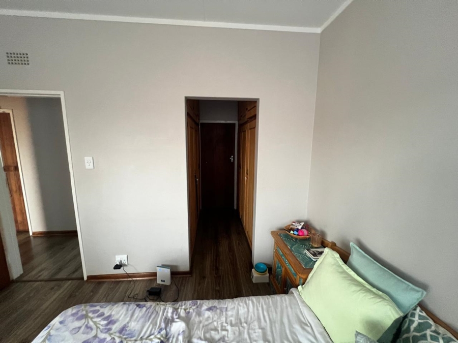 To Let 3 Bedroom Property for Rent in Langenhovenpark Free State